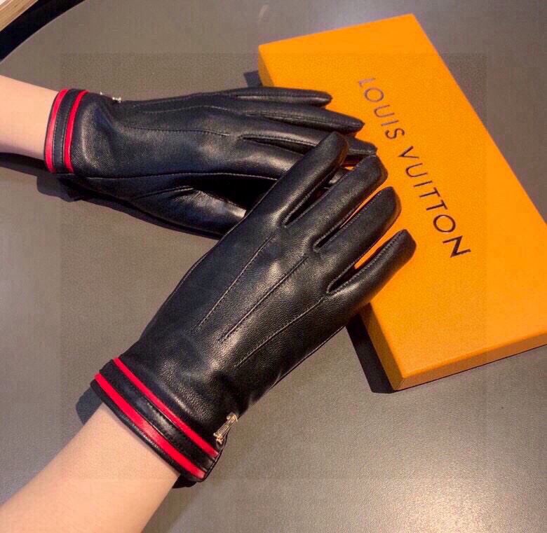 Louis Vuitton Gloves